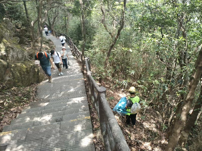 谢岗景区保洁方面 (8).jpg